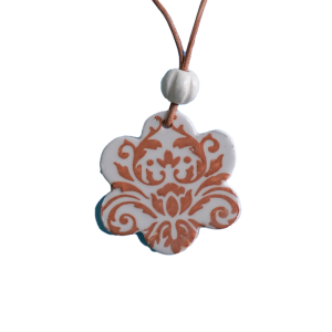 ciondolo in ceramica